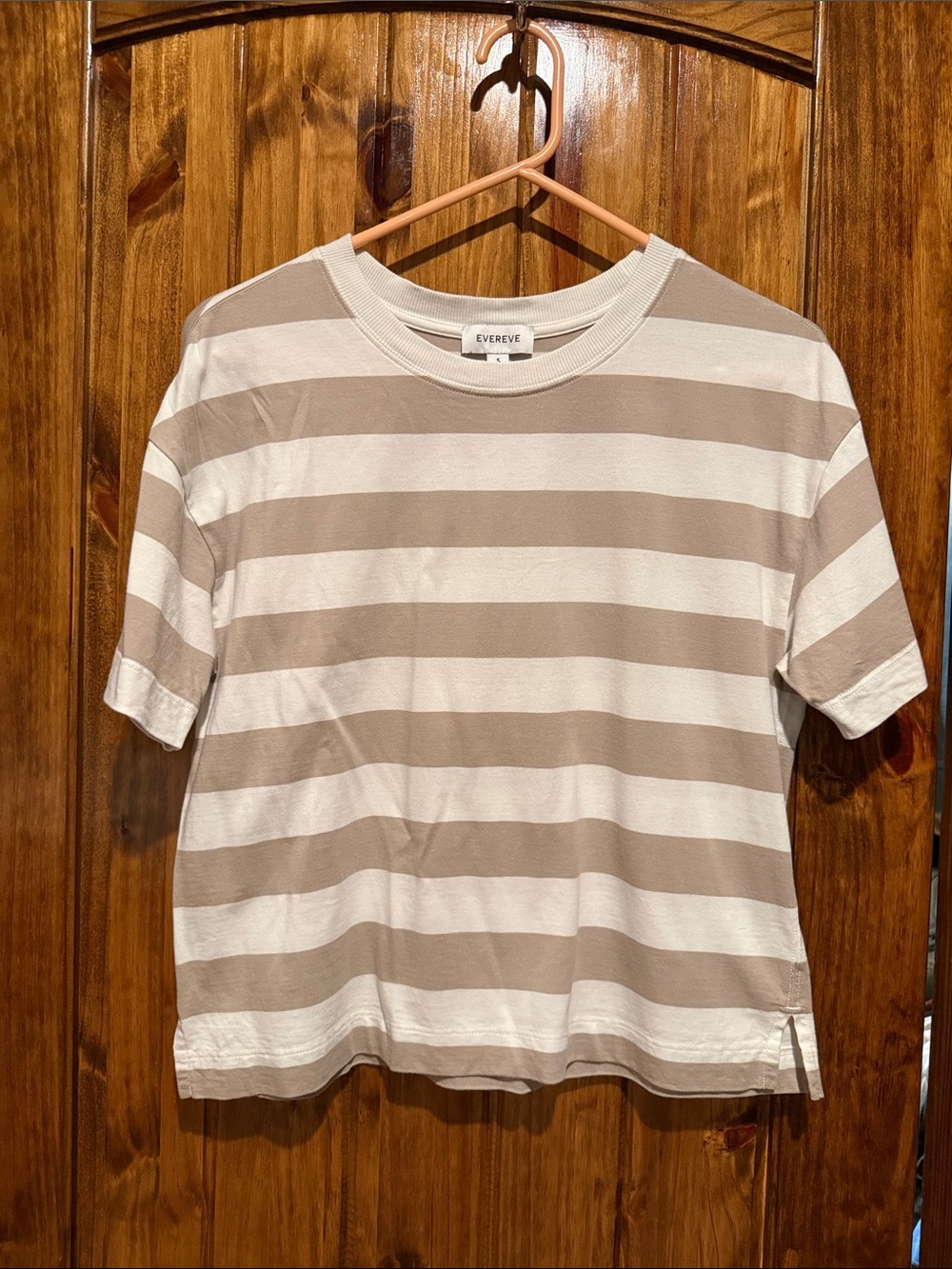 Evereve Wide-Stripe boxy Tee in Cream and Tan